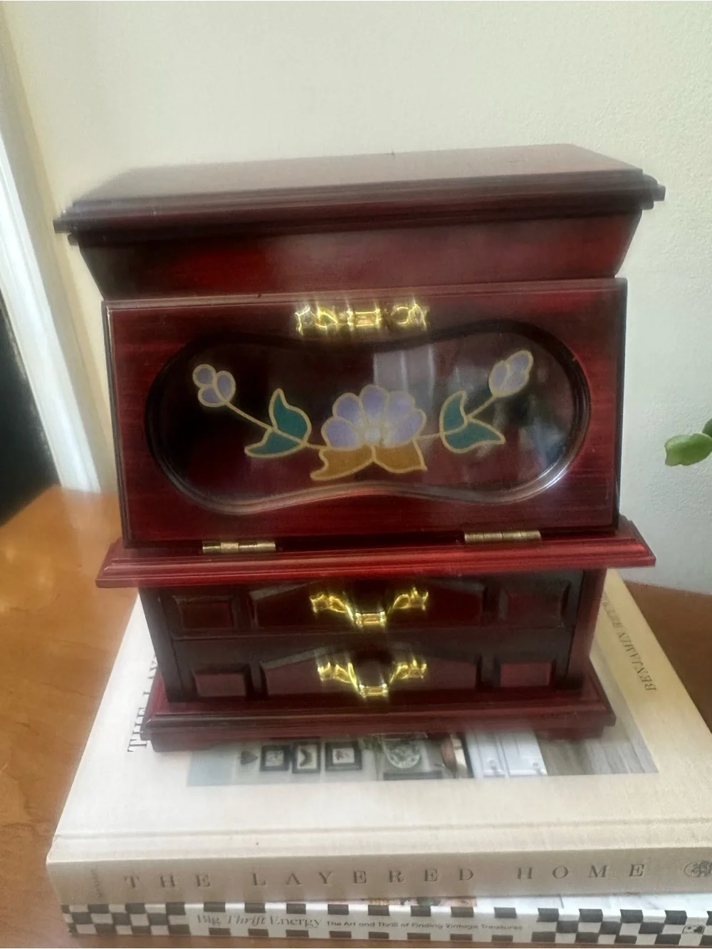 Vintage Musical Jewelry Box